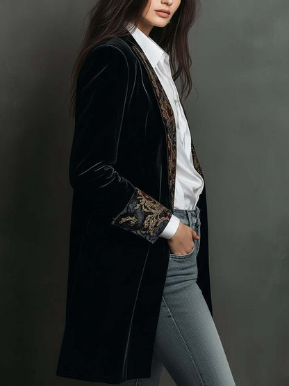 Blazer da Donna Slim Fit Nero con Revers e Stampa Barocca