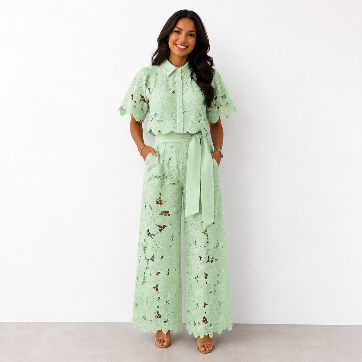 Valeria | Completo Donna Elegante con Pizzo Floreale