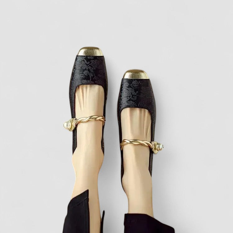 Camilla | Scarpe Mary Jane in Raso con Tacco Gioiello