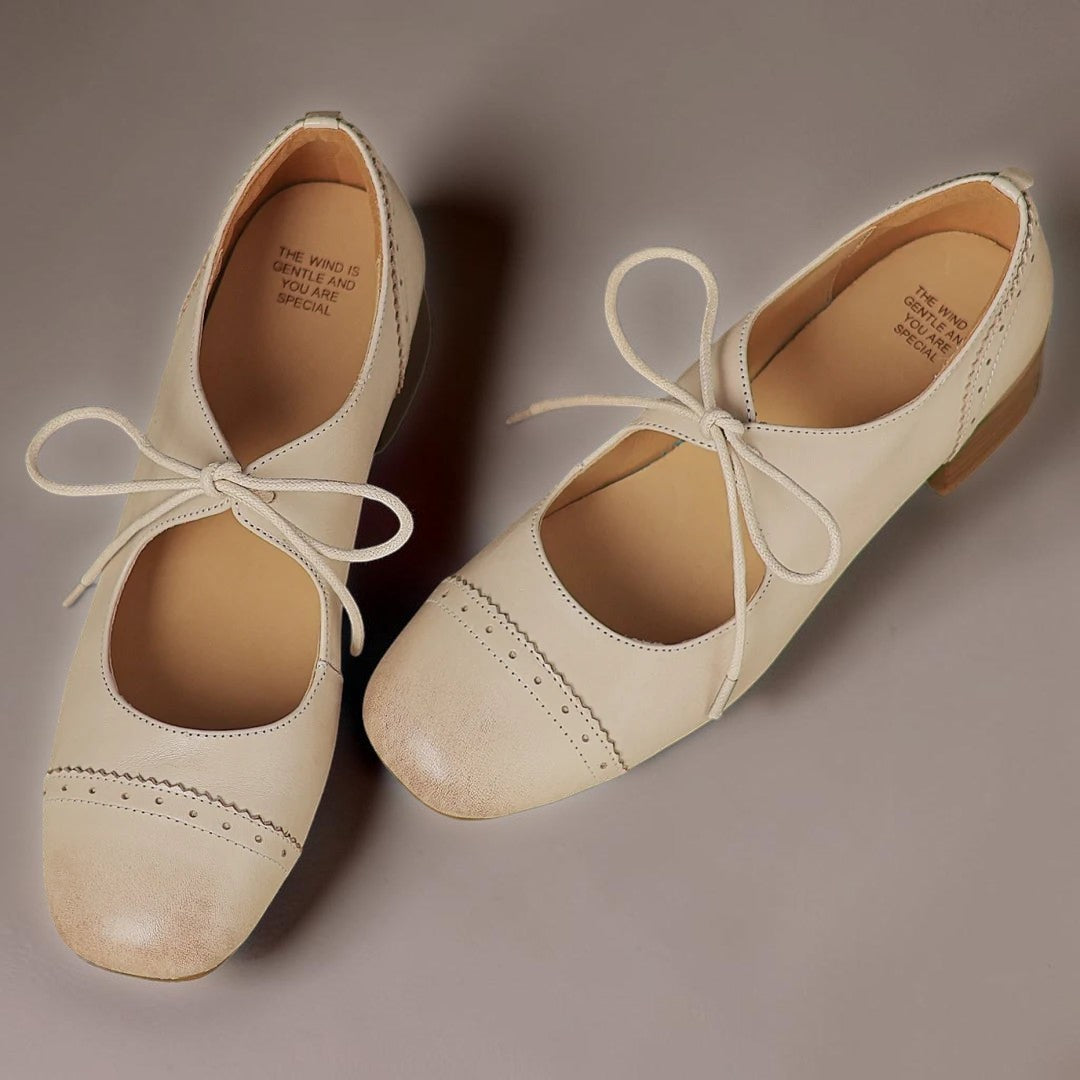 Amélie | Derby In Pelle Cesellata